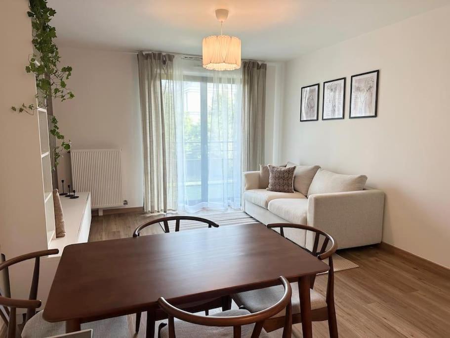 Suite Alya Appartement Proche Disneyland Marne-la-Vallee Ngoại thất bức ảnh